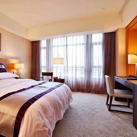 Windsor Park Hotel Kunshan Kunsan Kültér fotó