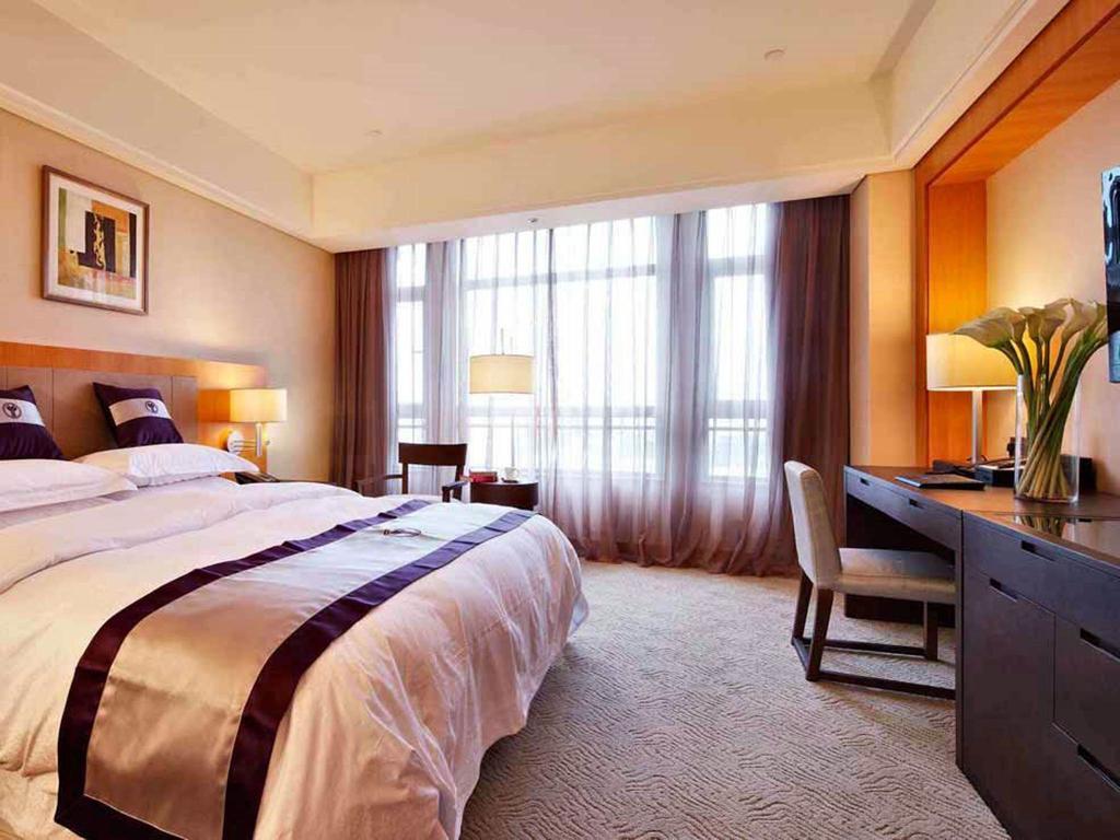 Windsor Park Hotel Kunshan Kunsan Kültér fotó