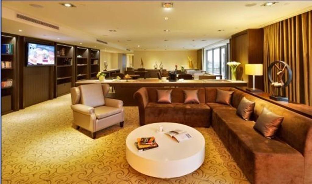 Windsor Park Hotel Kunshan Kunsan Kültér fotó