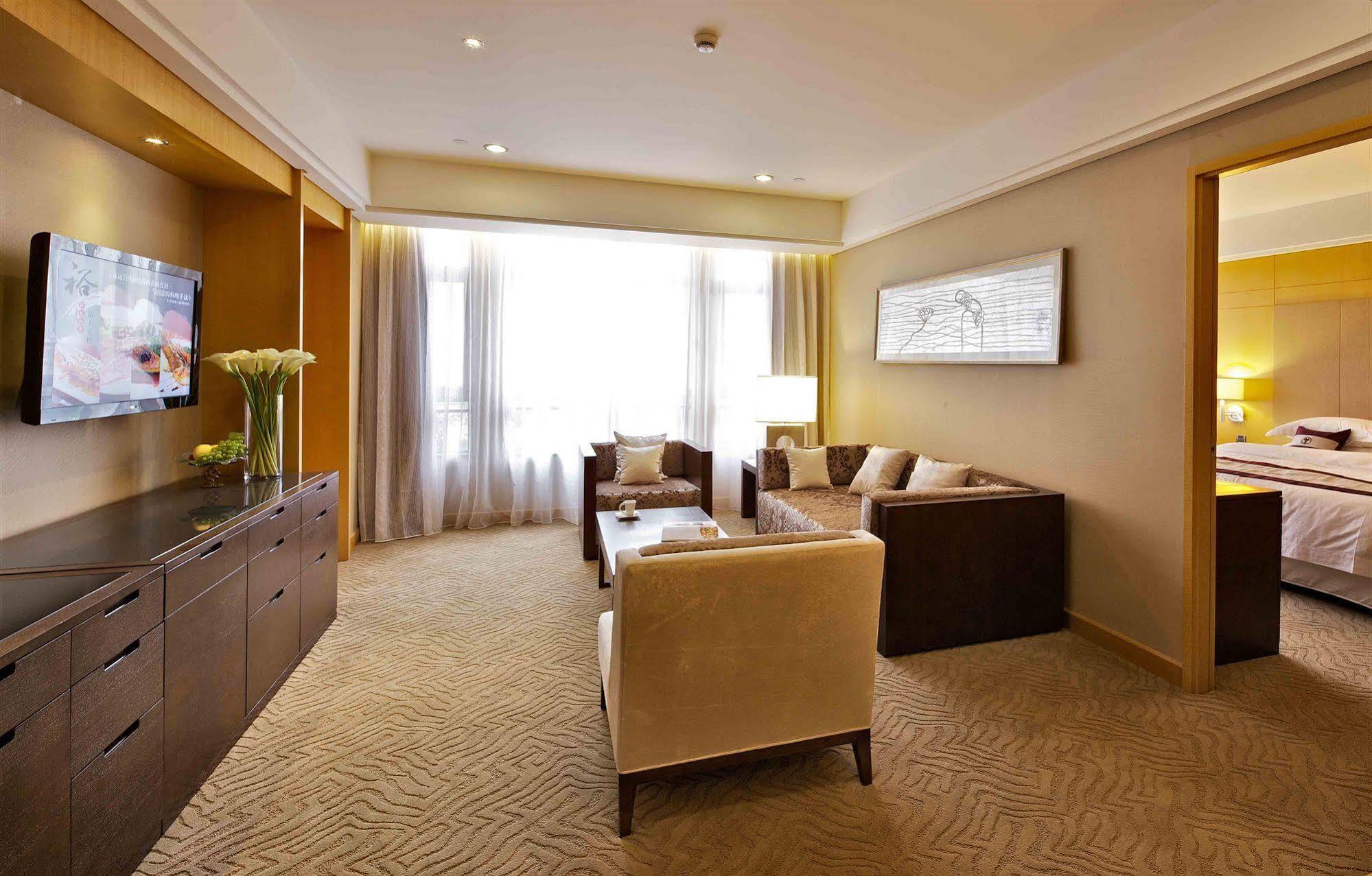 Windsor Park Hotel Kunshan Kunsan Kültér fotó