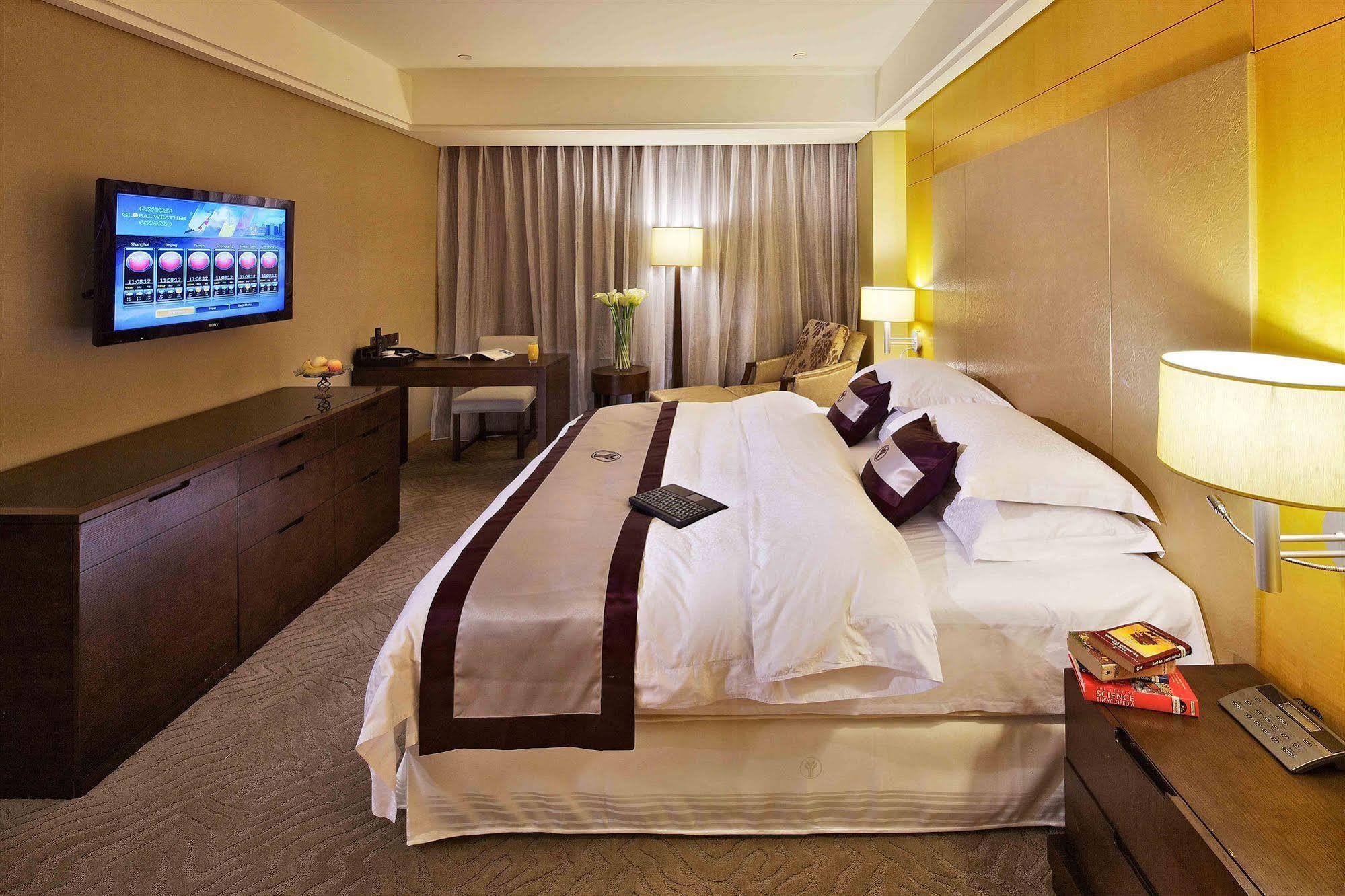 Windsor Park Hotel Kunshan Kunsan Kültér fotó